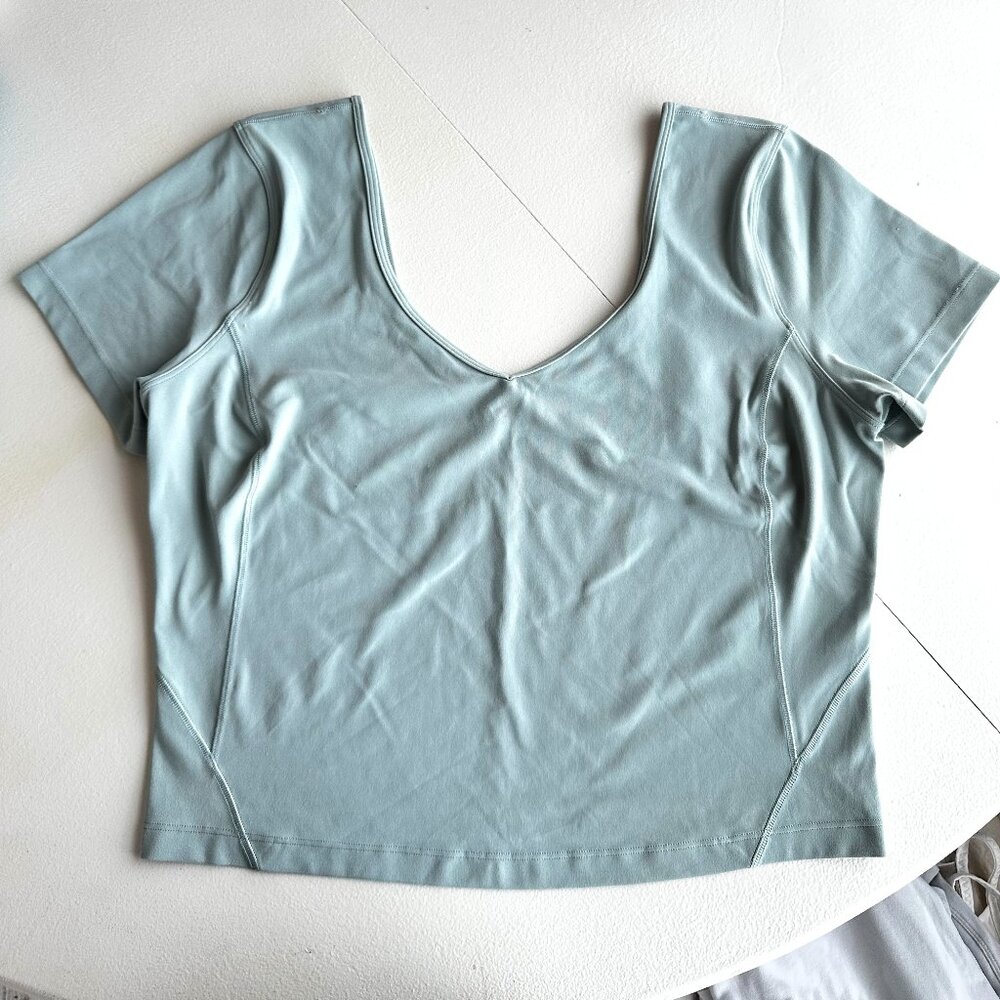 🍋 lululemon Short-sleeve Top